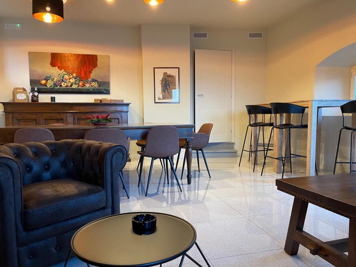 Foresteria Antica Bastia B&B Bergamo Exteriér fotografie