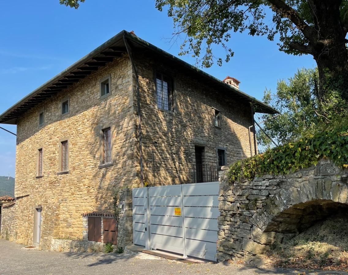 Foresteria Antica Bastia B&B Bergamo Exteriér fotografie